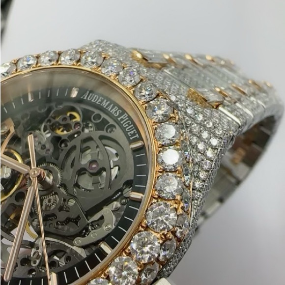 Audemars Piguet Diamond-Studded Skeleton Watch - Picture 5 of 12